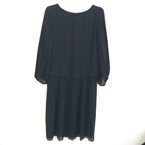 Jamie Sheer Chiffon Long Sleeve Pleated Dress CIKS - Picture 2 of 6